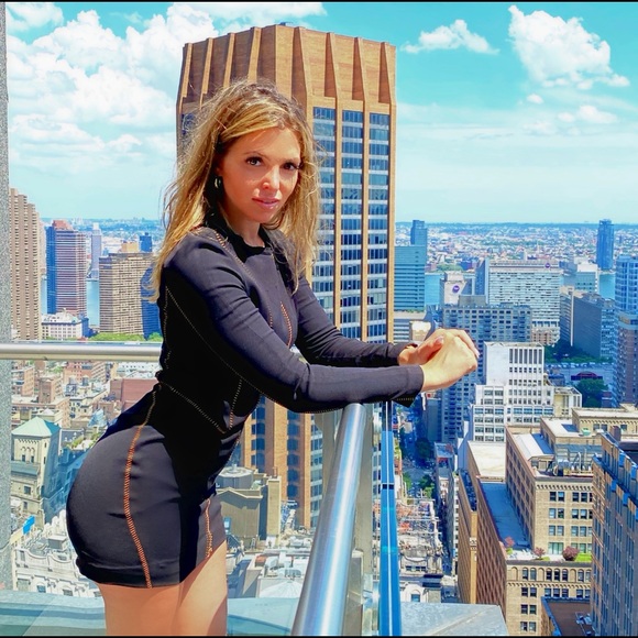 Meet your Posher, Eleonora - Picture 15 of 16